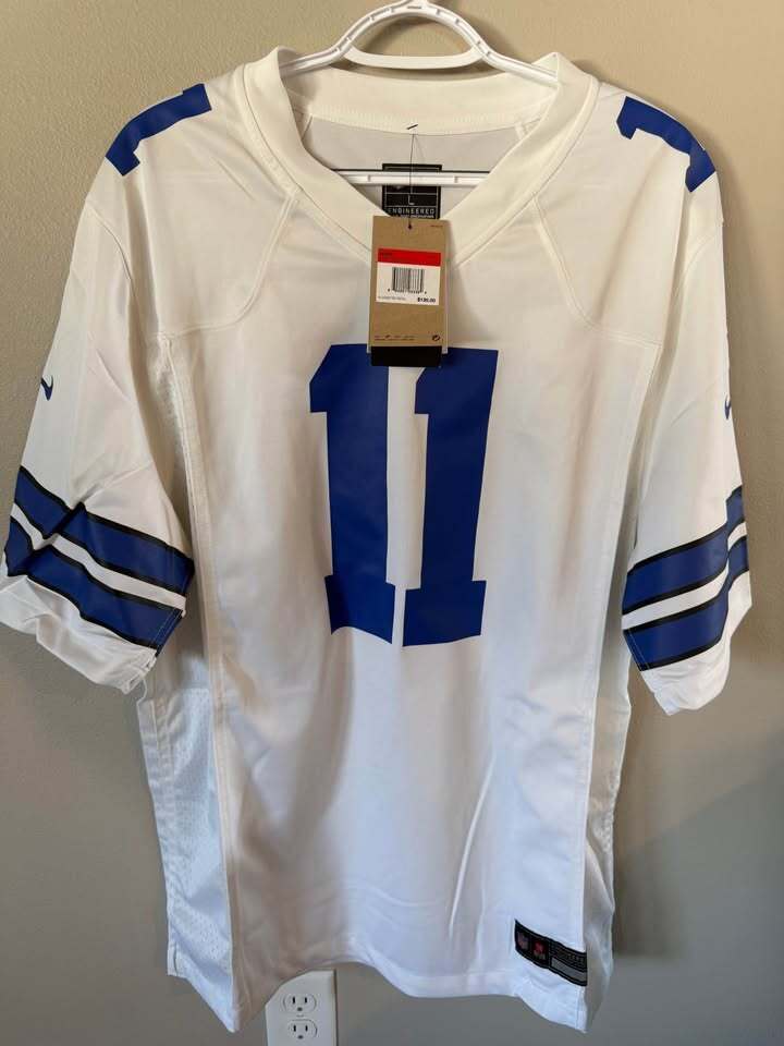 Micah Parsons #11 - Dallas Cowboys Jersey Size SMALL- PRICE DROP!