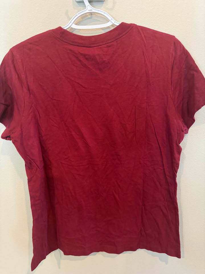 Washington Commanders Women's T-Shirt- Women's Size Med