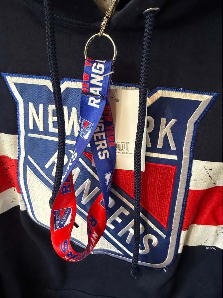 New York Rangers Hoodie - Men’s XL