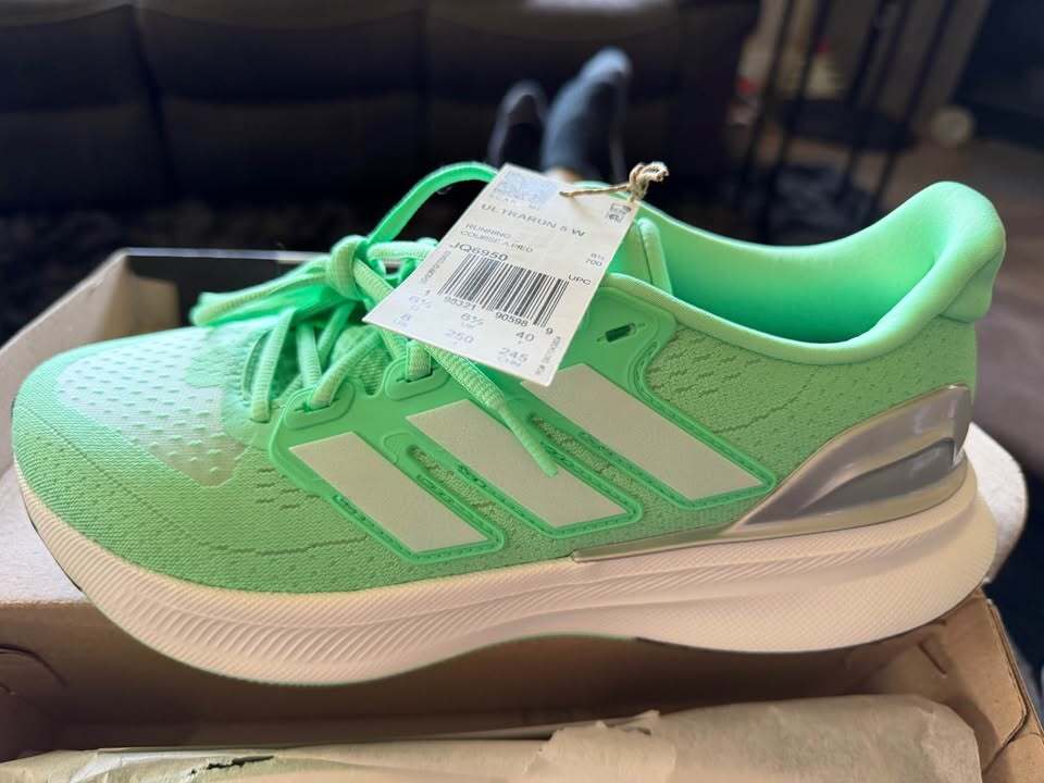 ULTRARUN 5 W Running Shoes - Women's 8/Men's 7