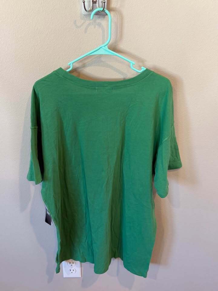 Seattle Seahawks T-Shirt - Women's Large/Men's Med