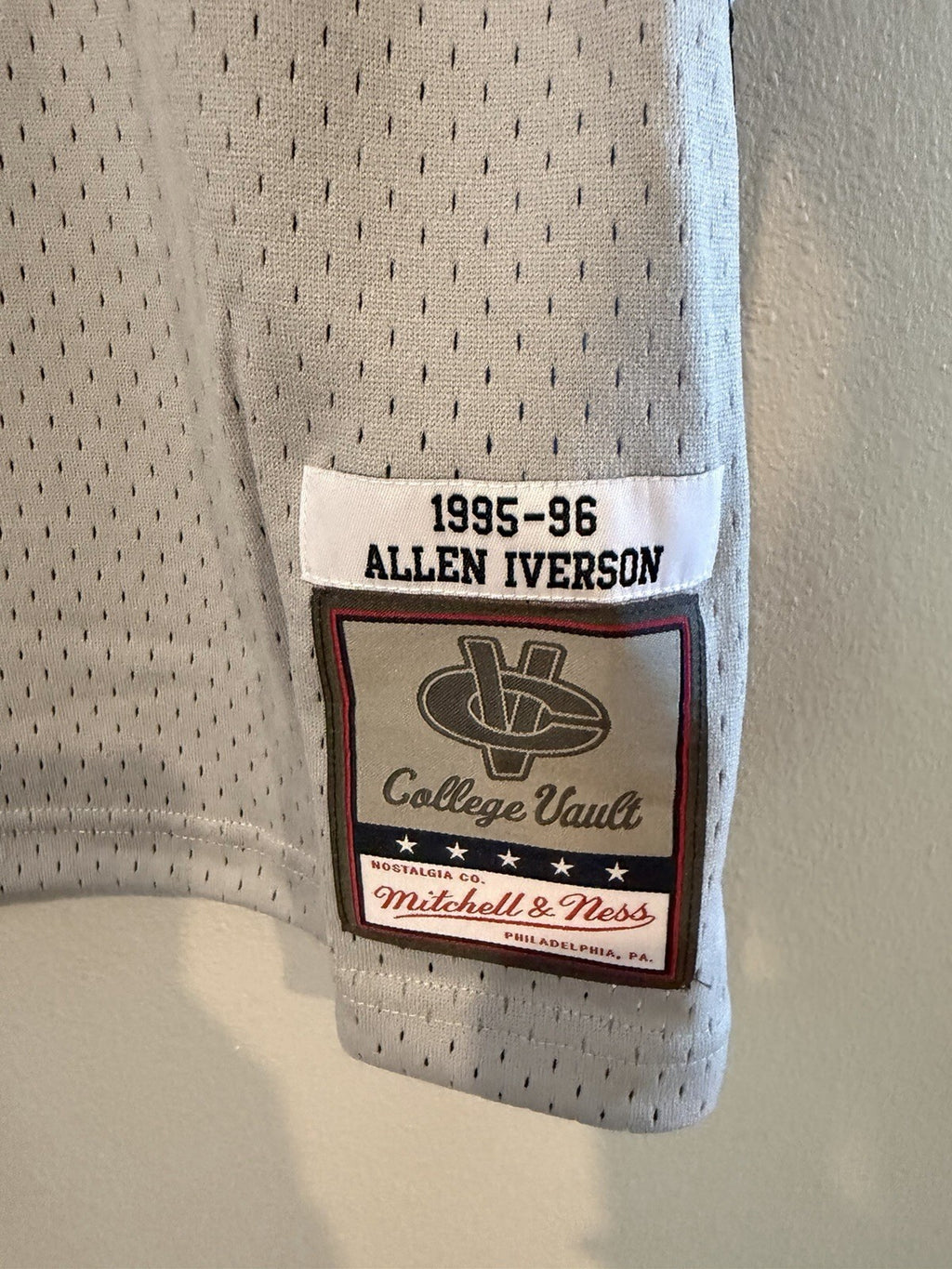 Allen Iverson #3 - Georgetown Hoyas - Swingman - Men's Med - PRICE DROP!