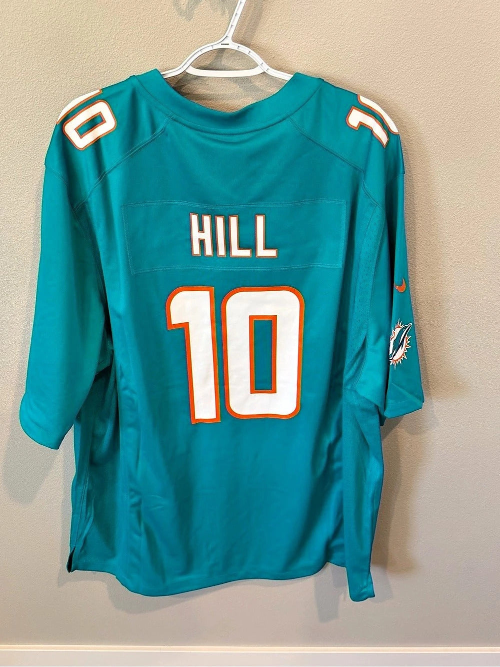 Miami Dolphins #10 - Tyreek Hill - Men's XL NWT