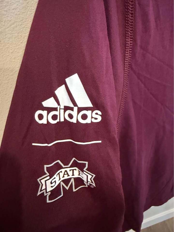 Mississippi State Bulldogs - Men's Large/Women's XL
