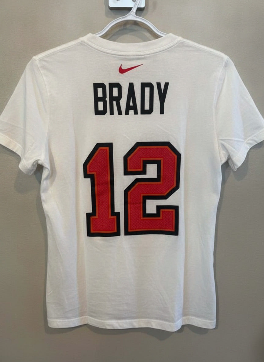 Tom Brady - ampa Bay Buccaneers T-Shirt - Women’s SMALL
