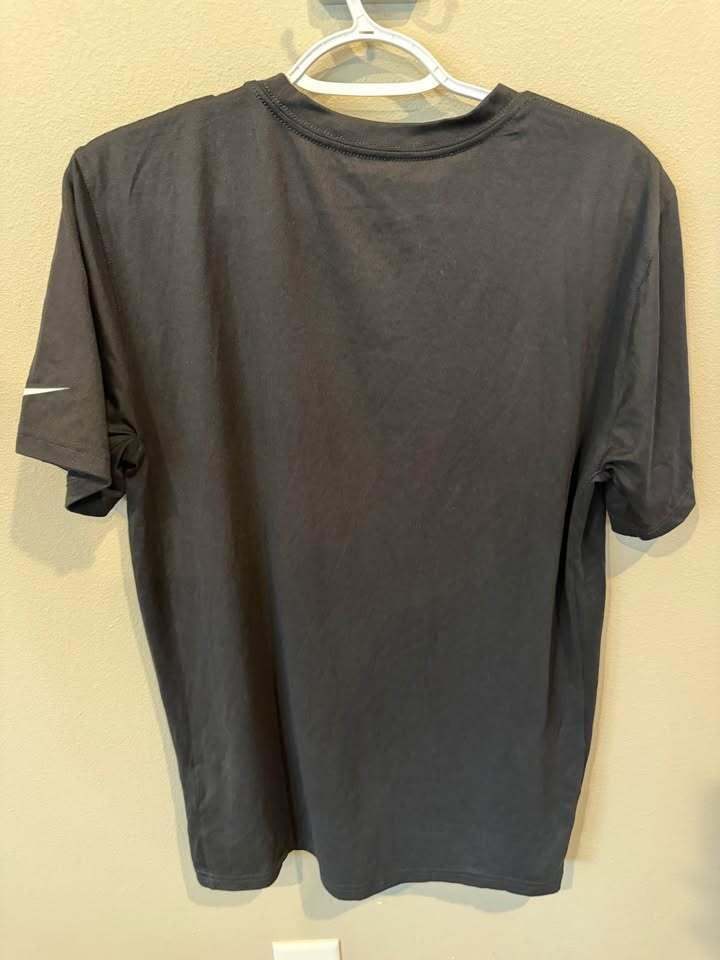 Washington Football Team T-Shirt - Men’s Medium