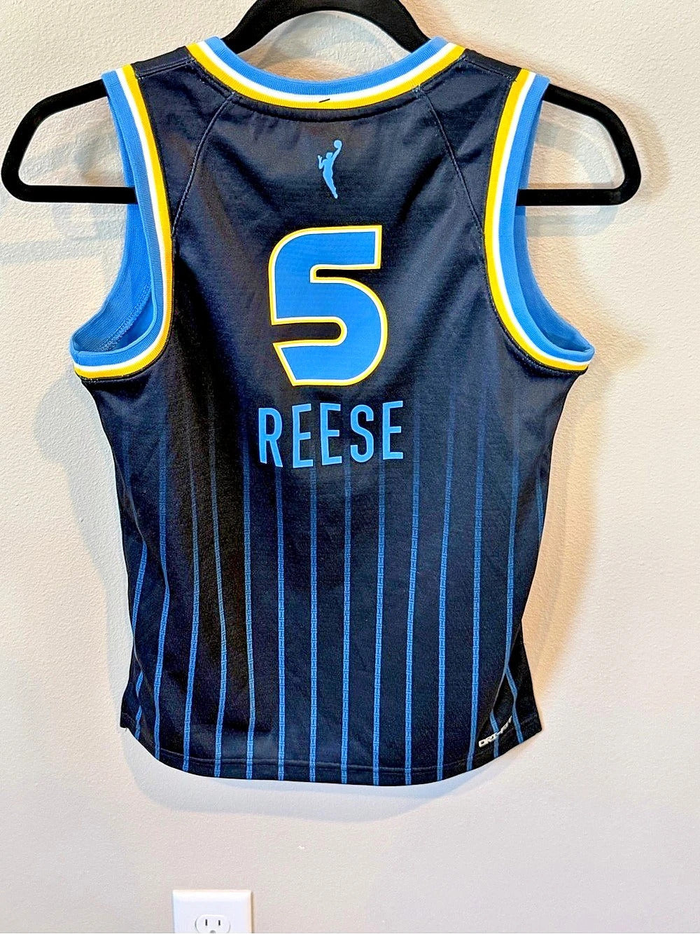 Angel Reese jersey Kids Black Striped Jersey Youth Medium.