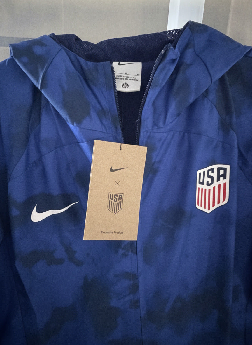 Team USA Soccer Hooded Windbreaker - Women's Large - PRICE DROP!