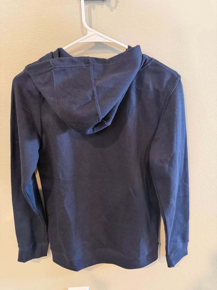 Seattle Kraken Youth Med (10/12) - NWOT- PRICE DROP!