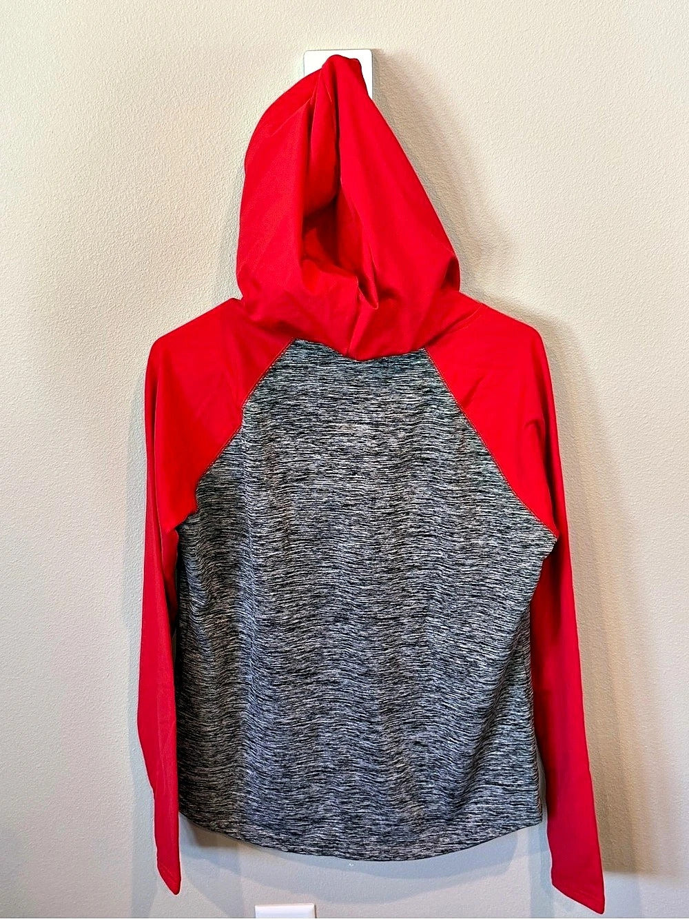 Bucaneers Women's Hoodie - Size Medium