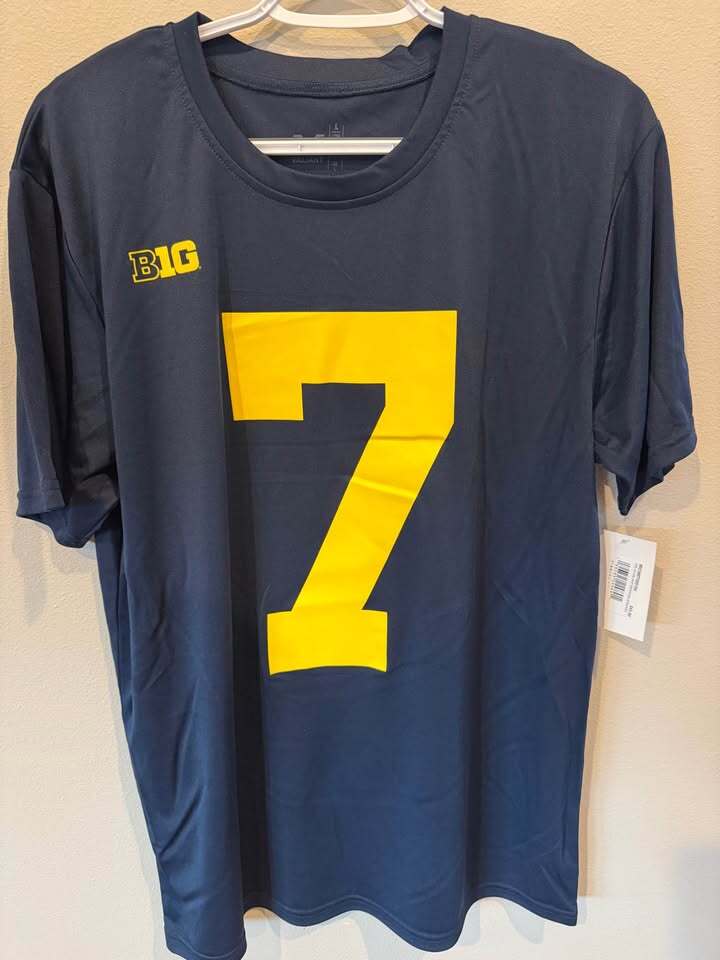 Michigan - Donovan Edwards #7 T-Shirt - Men's Large