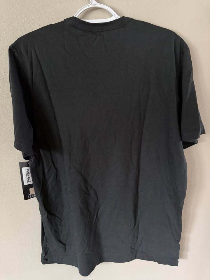 Chicago Bears T-Shirt - Men's Large/Women's XL