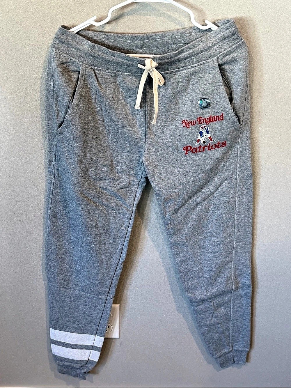New England Patriots Gray Joggers Women's Large - NWOT