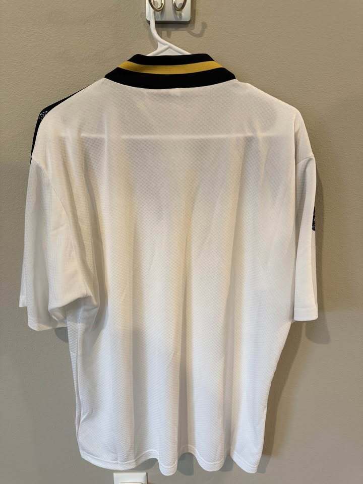 Juventus Italy Street Soccer Jersey - Men's Med/Women's Large- PRICE DROP!