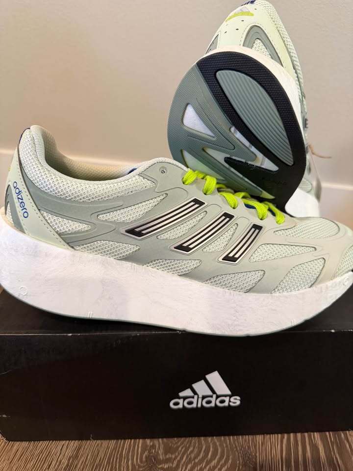 adidas Adizero Aruku Running Shoes Unisex! 10 Women/9 Mens