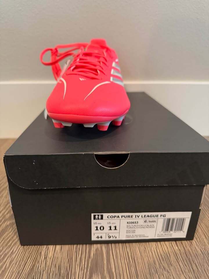 Adidas Copa Pure IV League FG Soccer Cleats - US Men 10/Women 11