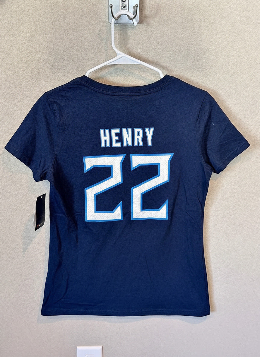 Tennessee Titans- Derrick Henry - Women's Small V-Neck T-Shirt