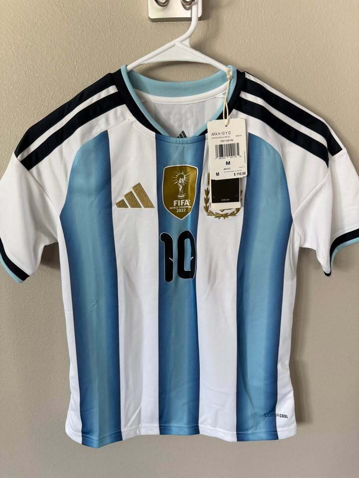 Messi #10 - Argentina 2022 World Cup Champions - Youth Med