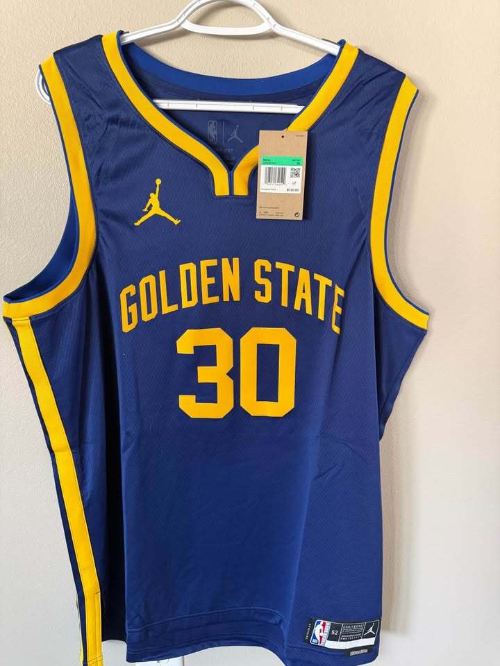 Stephen Curry #30 - Golden State Warriors - Jordan Statement Edition Swingman