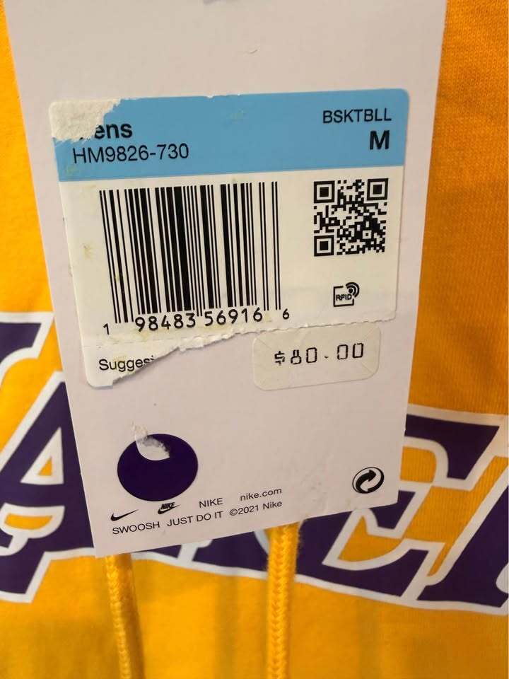 Los Angeles Lakers Hoodie - Size Men’s Medium