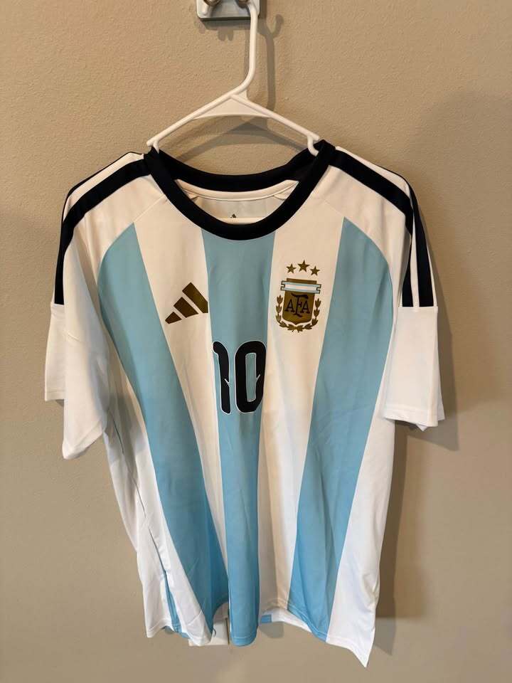 XL- Adidas Argentina Messi #10 Jersey - Men's