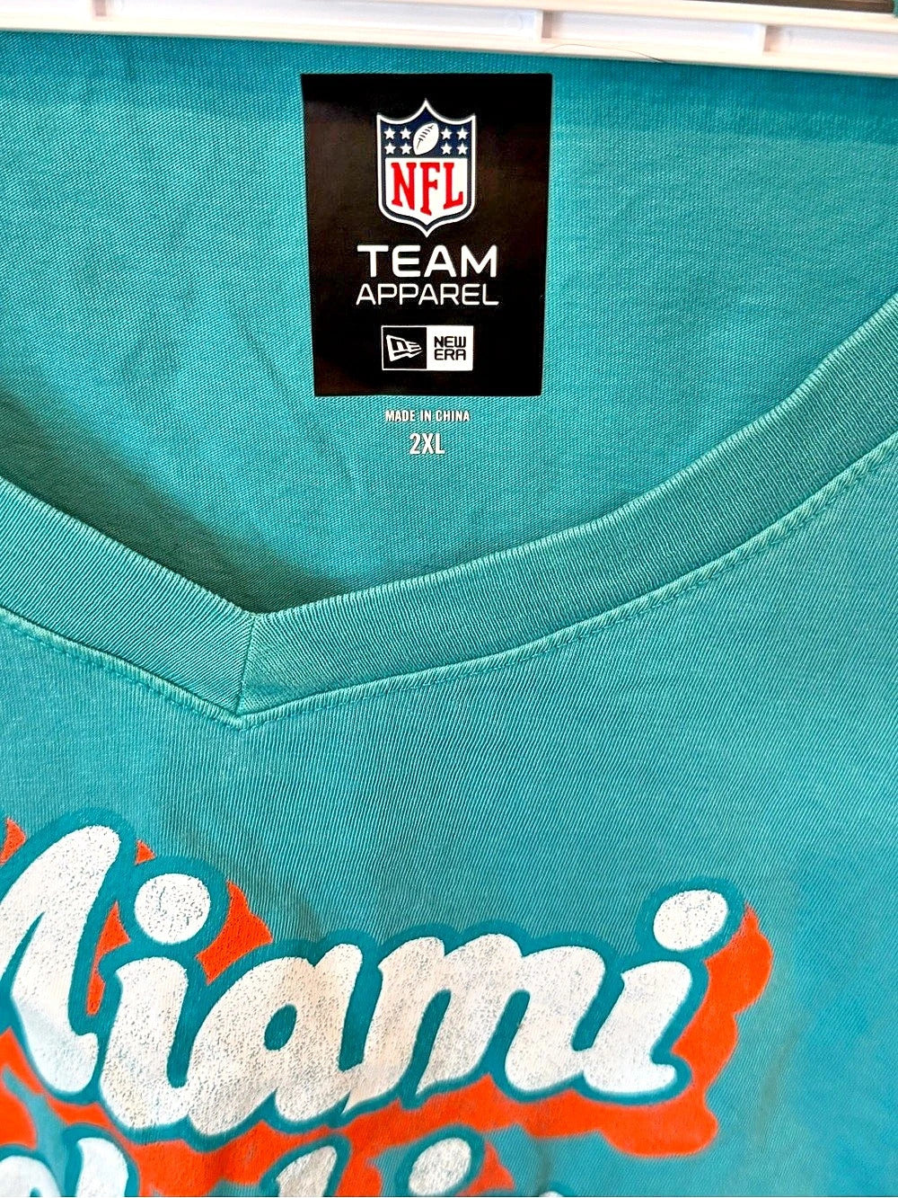 Miami Dolphins Graphic V-Neck Tee Womens Size 2XL - NWOT