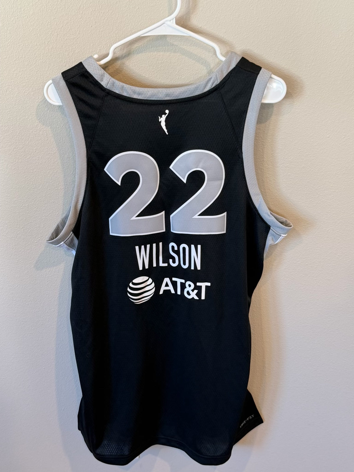 A'ja Wilson #22 - Las Vegas Aces - Women’s Large/Men's Medium