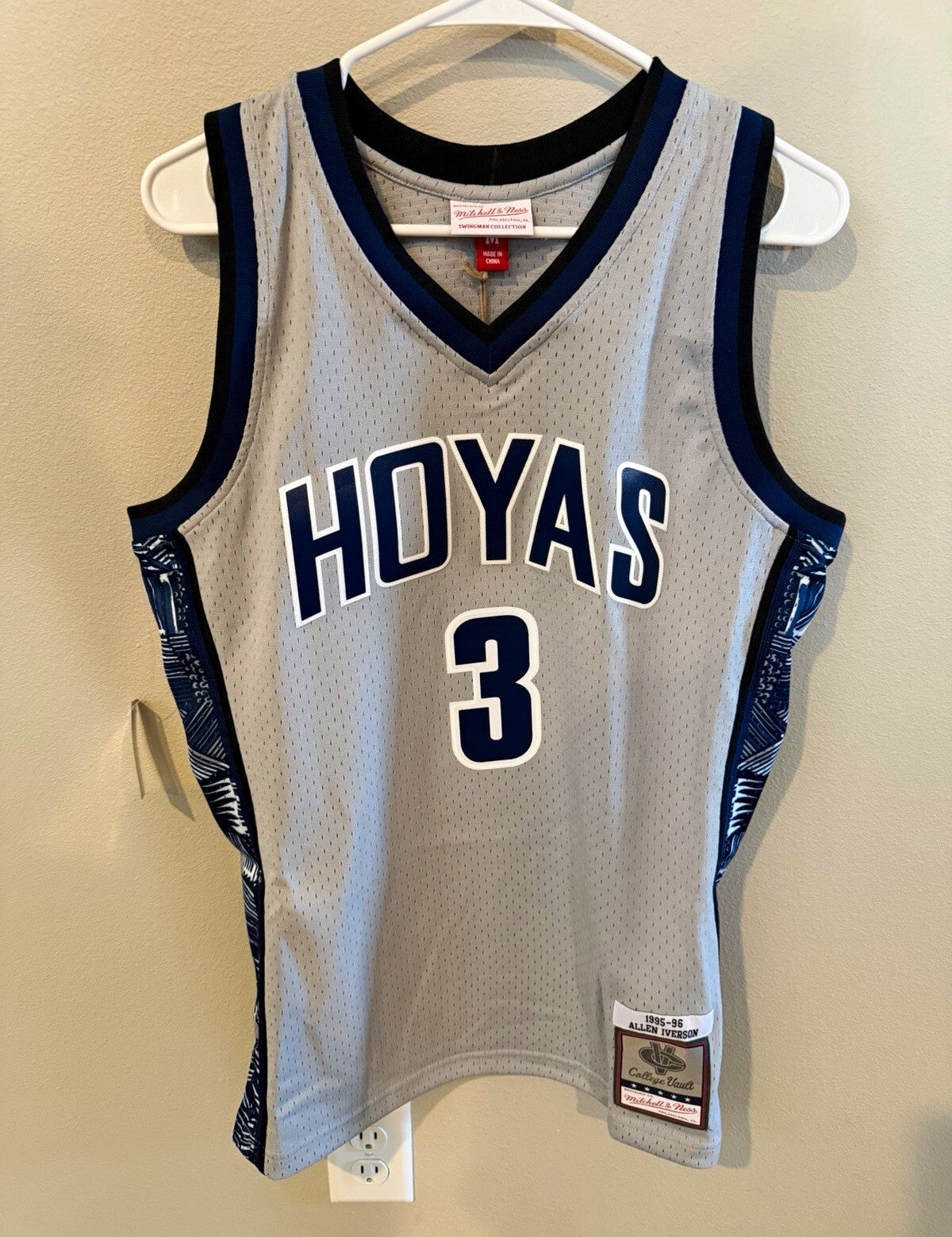 Allen Iverson #3 - Georgetown Hoyas - Swingman - Men's Med - PRICE DROP!