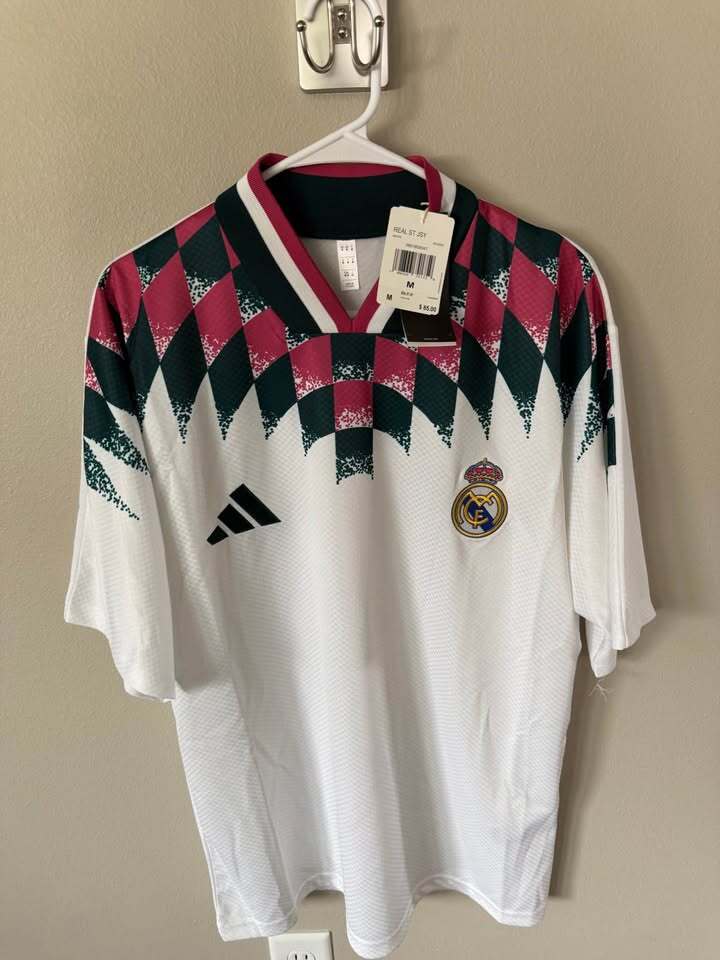 Real Madrid Street Jersey - Size Men’s Medium/Women's Large