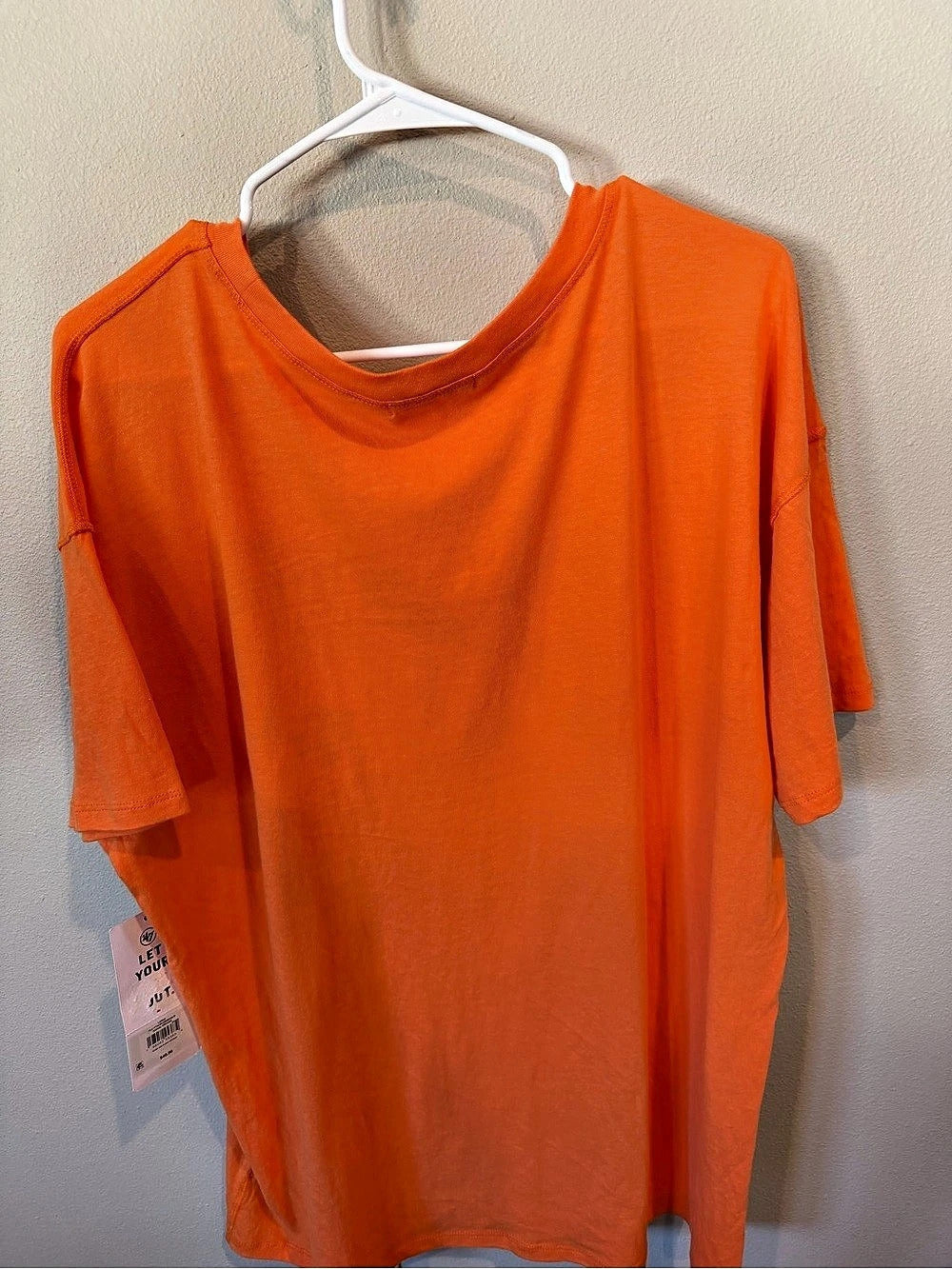 Miami Dolphins NFL Team Apparel T-Shirt - Size Men’s Large!