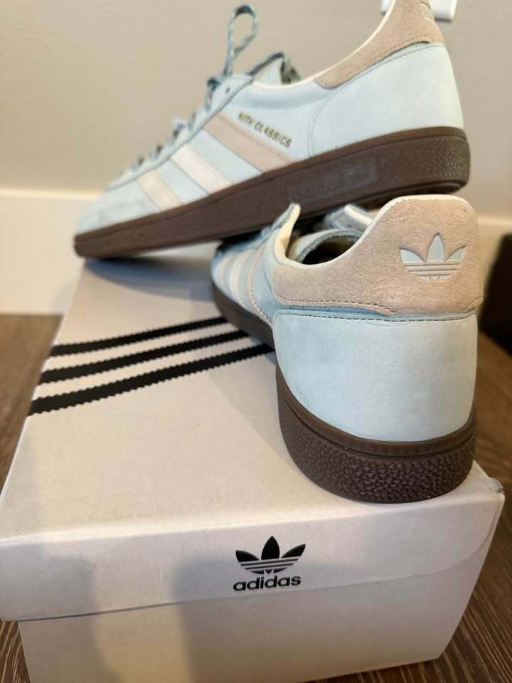 Kith Classics Collab Handball Spezial - Men’s 10/Women’s 11 UNISEX.