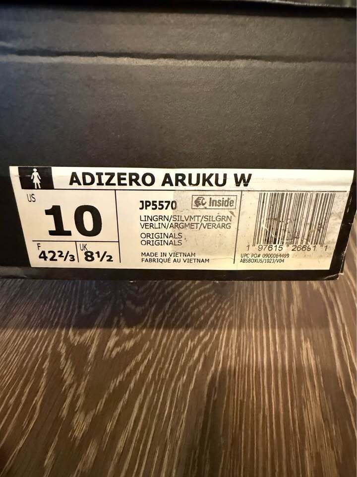 Adidas Adizero Aruku Running Shoes Women’s 10/Men’s 9 Unisex