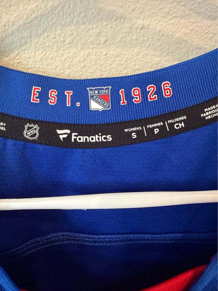 Ryan Lindgren #55 - New York Rangers - Women's Small - NWOT