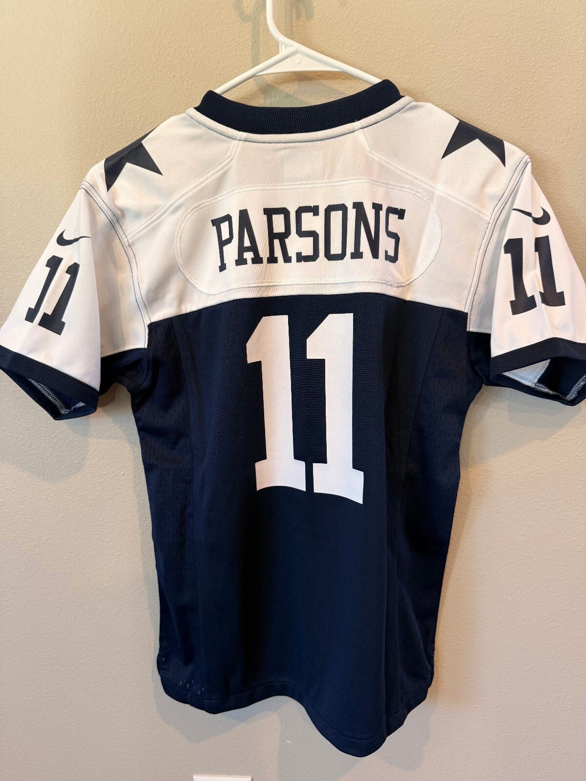 Dallas Cowboys - Micah Parsons #11 - Women's Medium - PRICE DROP!!