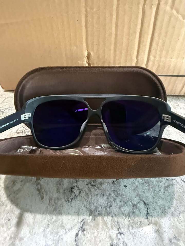 Tom Ford Jayden Sunglasses - REDUCED PRICE!