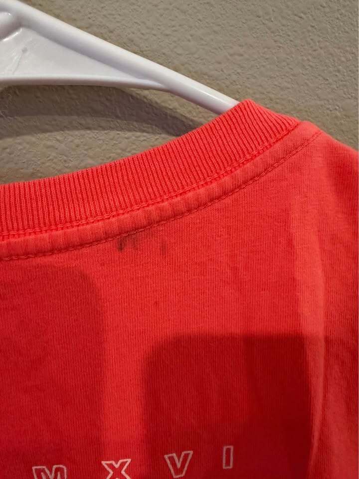 Veece Graphic T-Shirt - Men's Large - PRICE DROP!