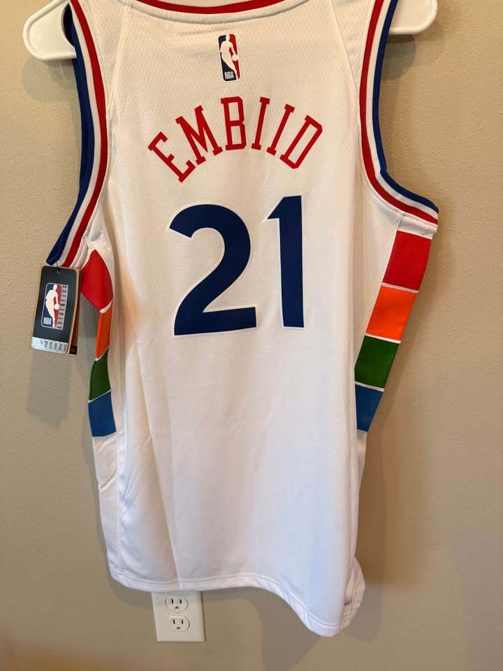Philadelphia 76ers Joel Embiid City Edition Jersey Size Men’s Small