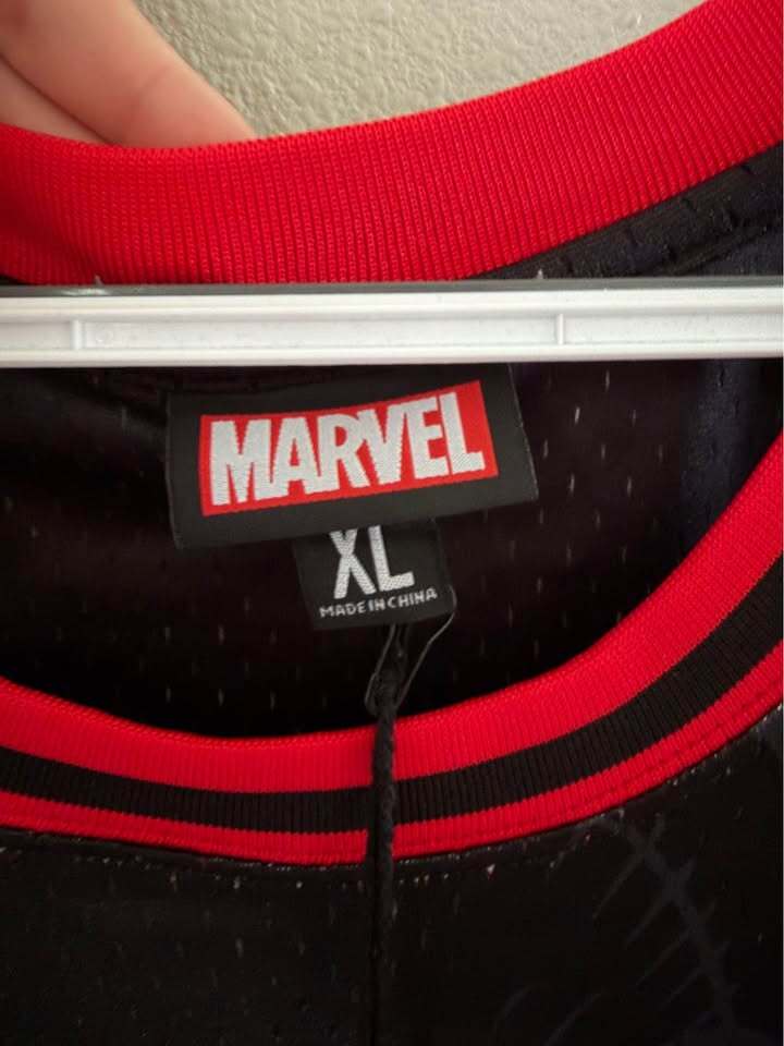 Marvel - 'Wilson' Deadpool Basketball Jersey - Men's XL/Women's 2XL
