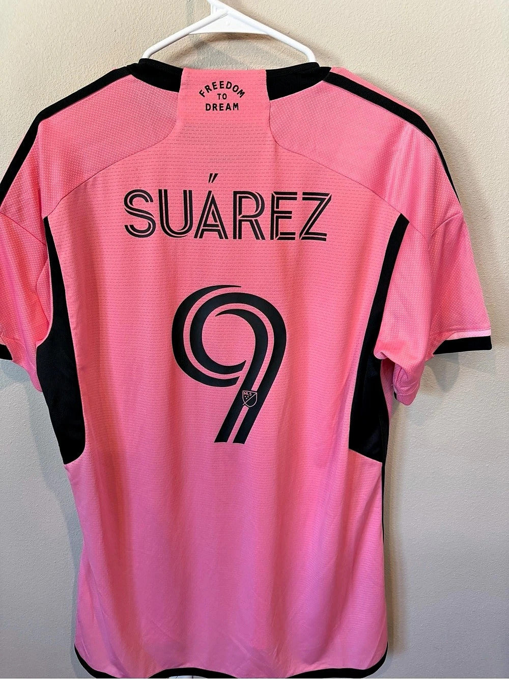 adidas Inter Miami CF 2024/25 Home Authentic Jersey Pink & Black Men’s Large