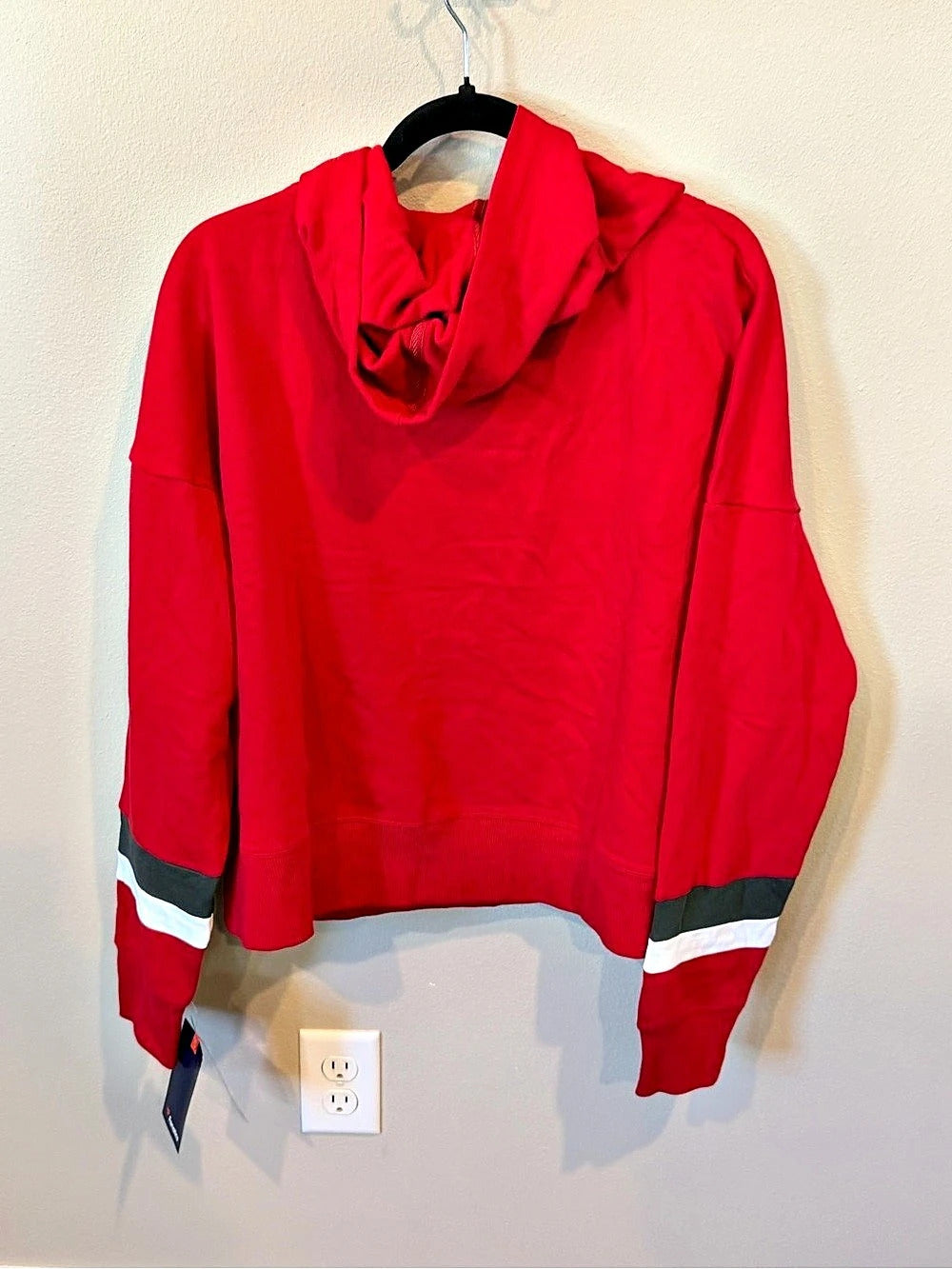 Tampa Bay Buccaneers Women's - Large - Pullover Hoodie
