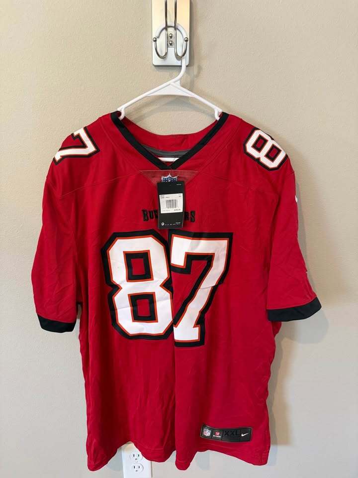 Gronkowski #87 - Tampa Bay Buccaneers - Men's XXL -HALF PRICE!!