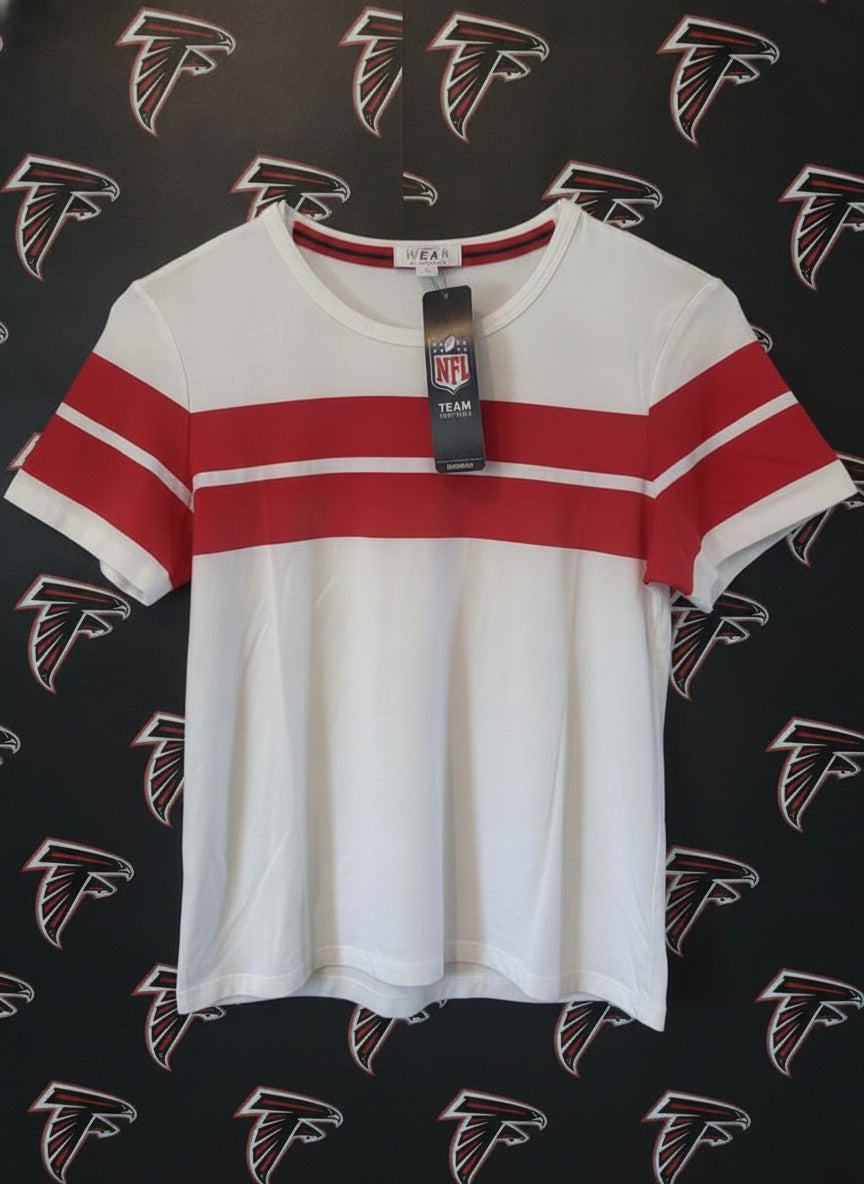 Atlanta Falcons T-Shirt - Women's Small