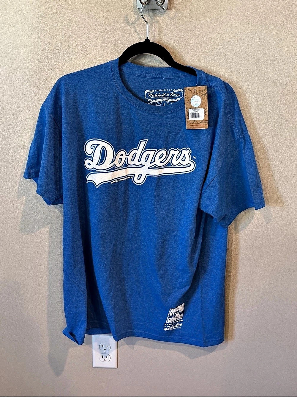 Los Angeles Dodgers Cooperstown Collection T-Shirt Men’s Large
