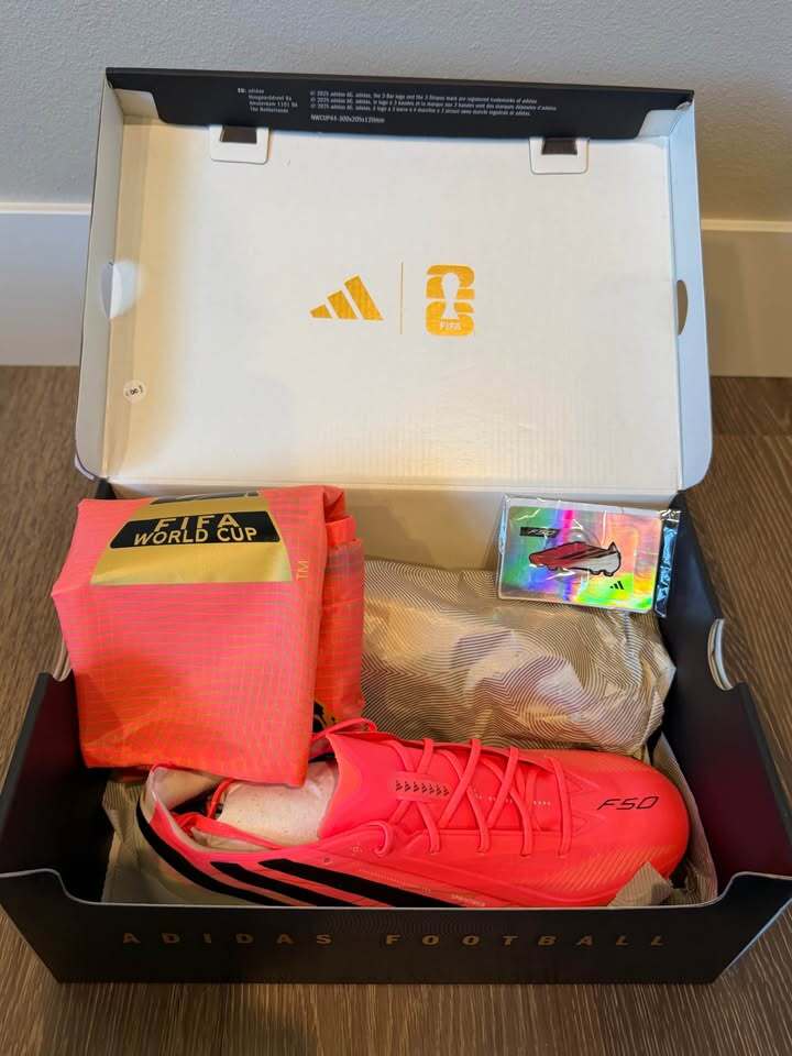 Adidas F50 Hyperfast Elite Soccer Cleats -7 Men/8 Women