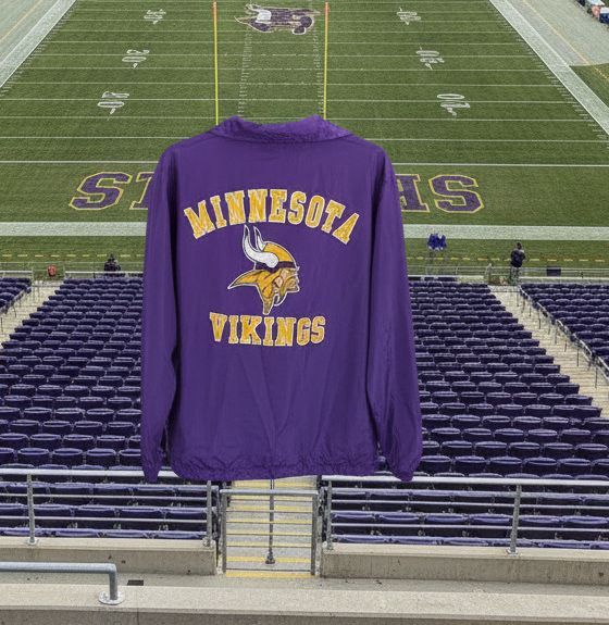 Minnesota Vikings Coaches Jacket - Men’s Medium