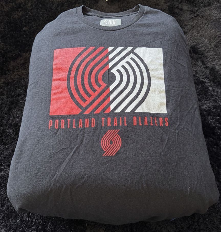 Portland Trail Blazers Long Sleeve Shirt - Men's XL - NWOT